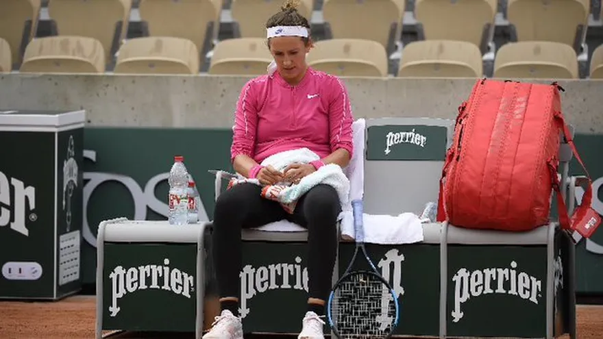 Azarenka, finalista del US Open, cae en segunda ronda de Roland Garros