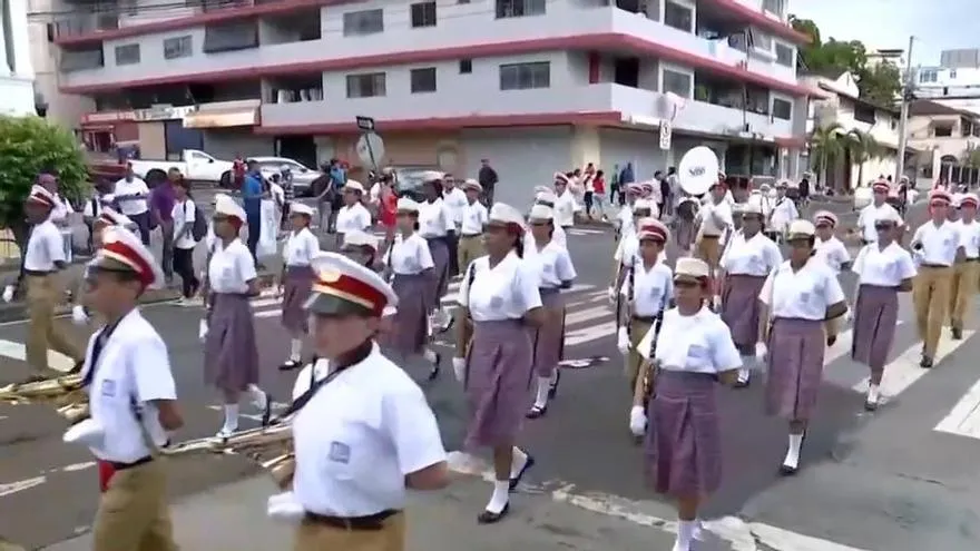 Encuentro de bandas en la Lotería Nacional