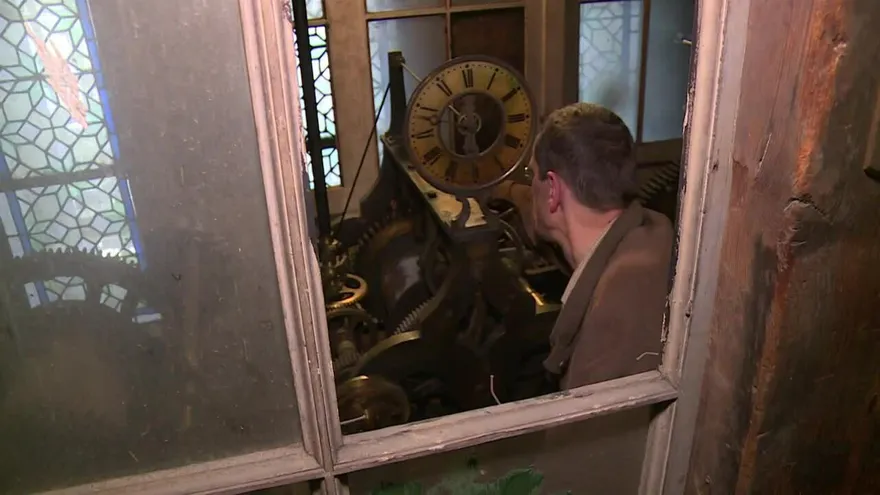 Notre Dame: descubrimiento milagroso podría salvar el reloj de la catedral incendiada