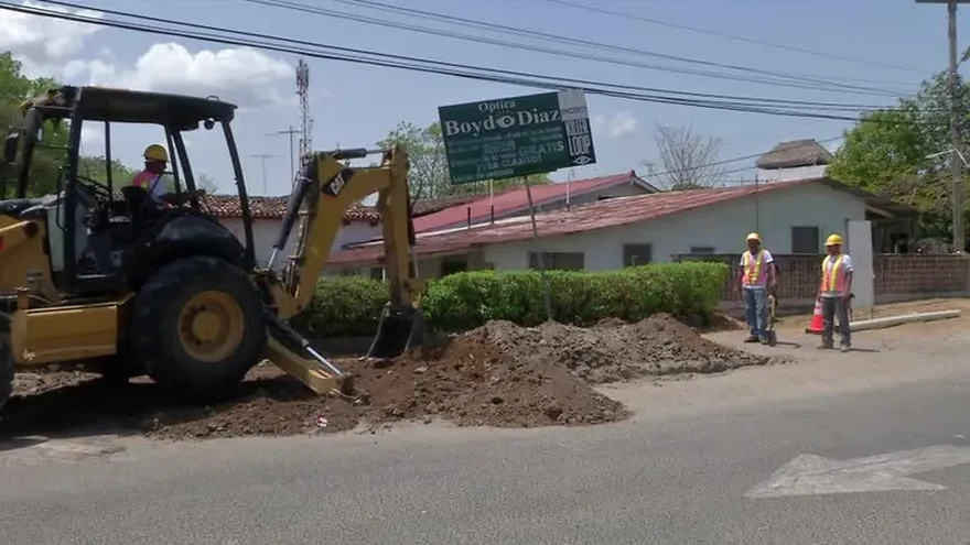 Entregan orden de proceder para alcantarillado en San Carlos