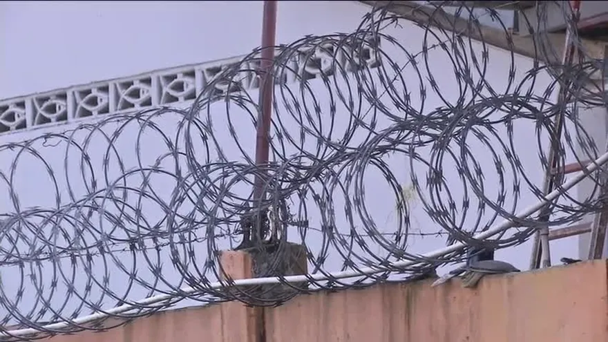 Residentes en Villa Zaíta, preocupados por ola de robos