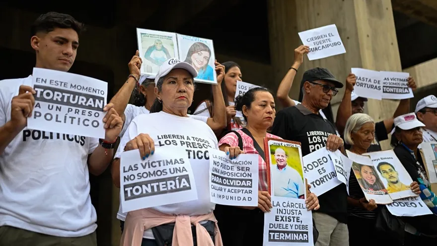 Familiares de presos políticos en Venezuela