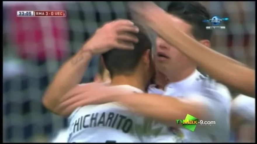 Golazo de James, Real Madrid 3-0 UD Cornella / Medio Tiempo