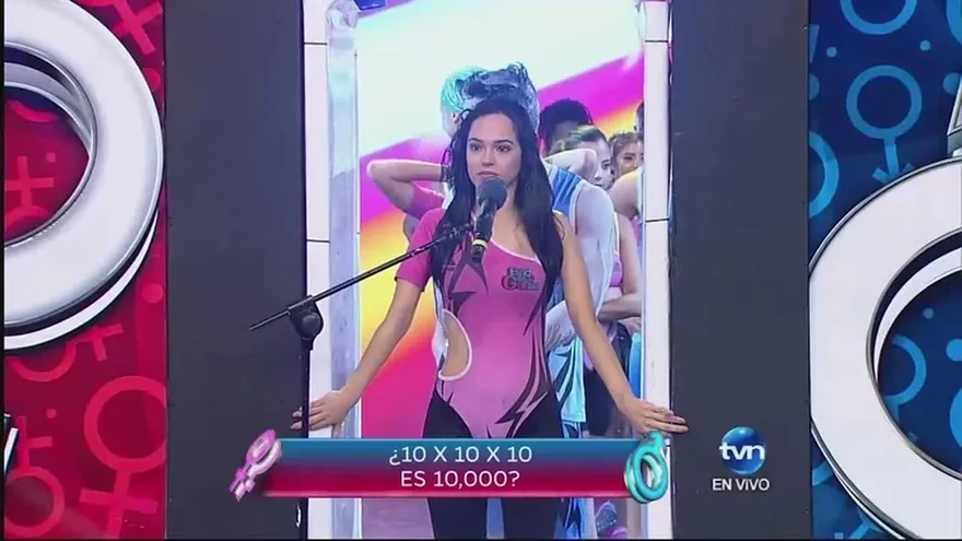 ¡Anonymous disfrutó repartiendo baldazos a la mayoría de los guerreros en Deslenguados!