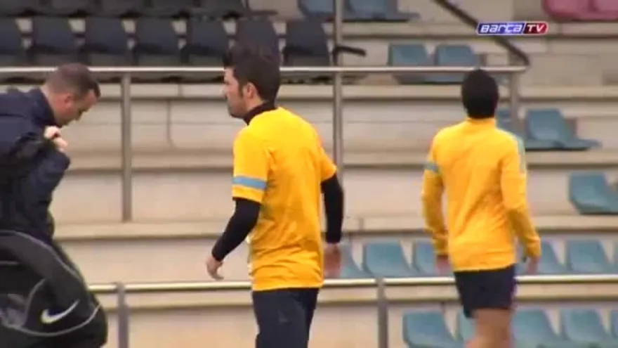 Tito Vilanova vuelve a dirigir un entrenamiento