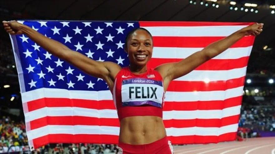 Allyson Felix gana los 200 metros olímpicos