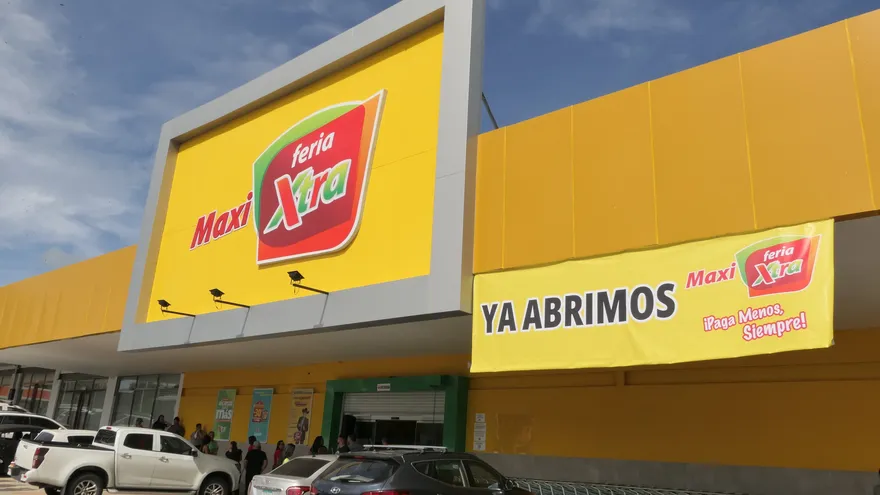 Apertura Maxi Feria Llano Largo