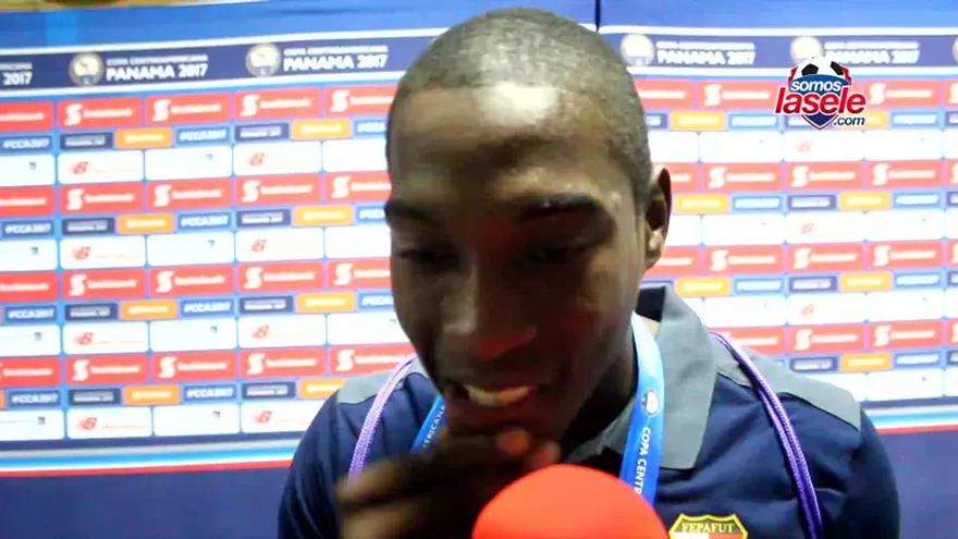 Oscar Villarreal y su debut con la Sele