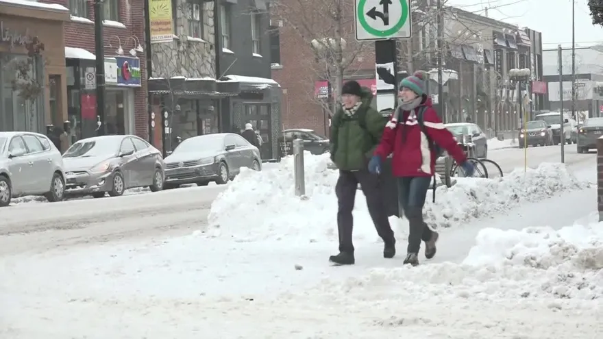 Alertas y cancelación de eventos en Canadá por frío polar