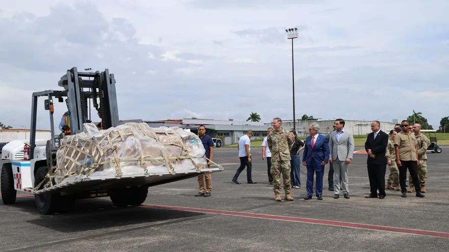 Comando Sur entrega insumos y medicamentos para giras de salud que se realizarán en el país.