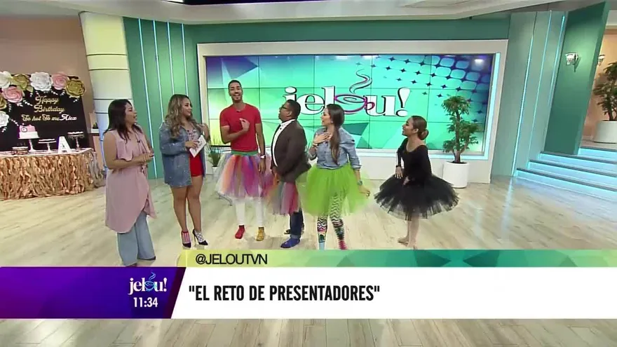 Con tutú y todo... ¡Los presentadores cumplen su reto!