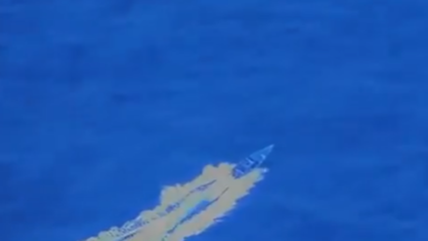 Captura del video de la lancha destruida por Estados Unidos