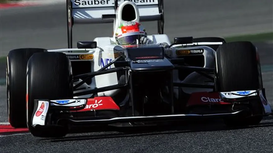 F1: Pérez logra el mejor tiempo en penúltimo día de ensayos