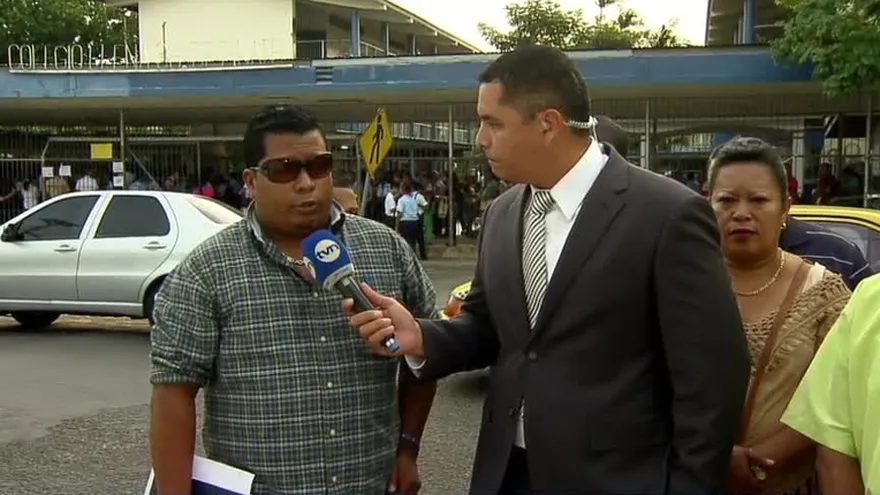 Grupo de conductores de Metrobús denuncian que empresa no los recontrató