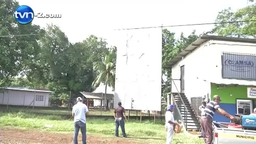 Reportan miles de vallas ilegales en la ciudad capital