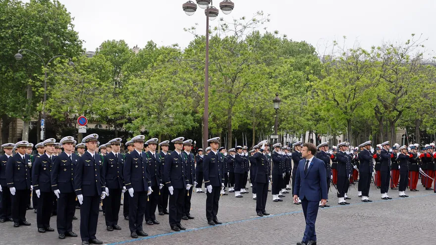 Emmanuel Macron, presidente de Francia, durante el desfile militar
