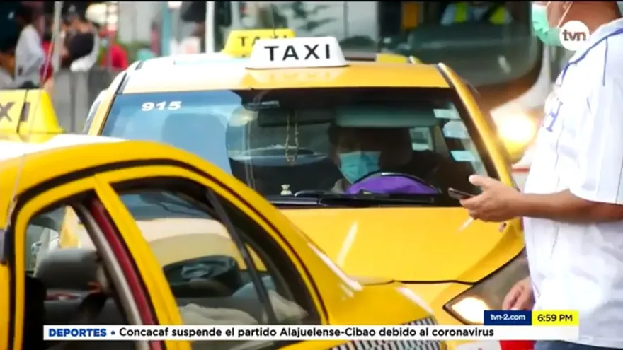 Mujer cuenta su terrorífica carrera en un taxi