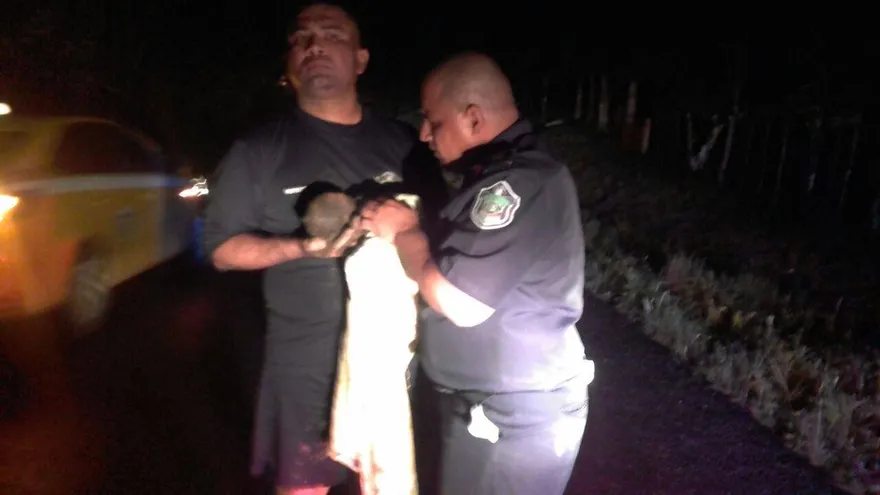 El bebé era recién nacido.