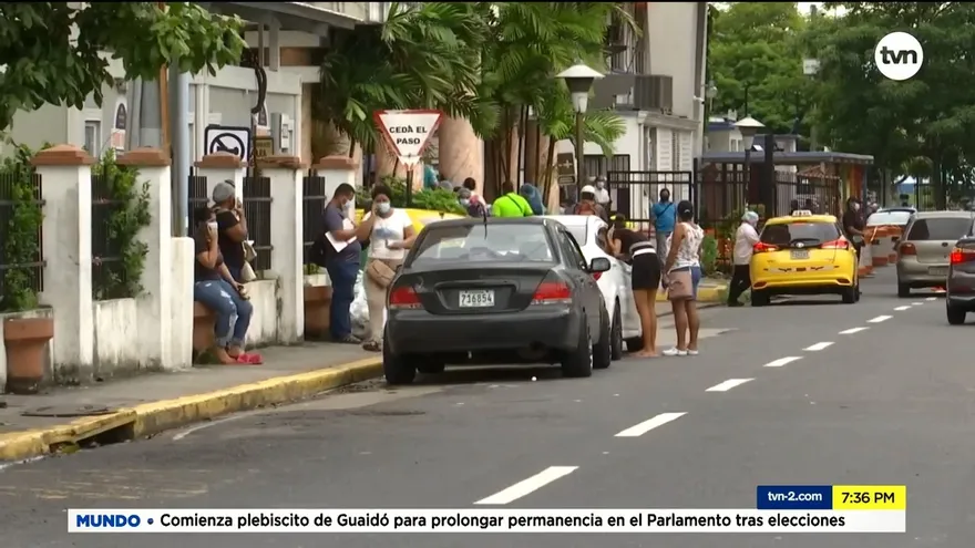 Gobierno analiza la posibilidad de contratar médicos extranjeros