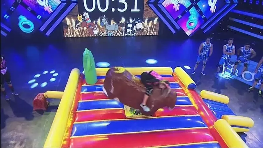 ¡Difícil se la pusieron a los guerreros con el Toro Preguntón!