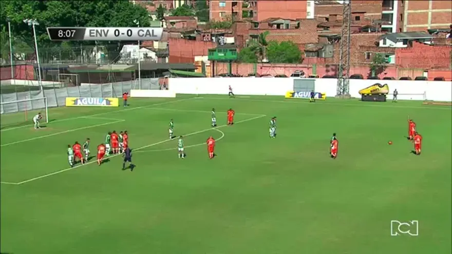 El panameño Joseph Cox en su debut de la liga colombiana anotó dos goles