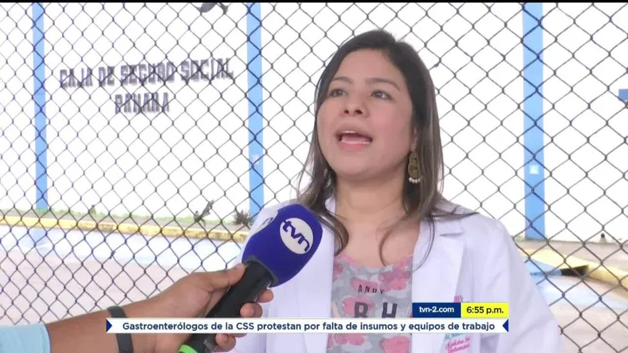 Gastroenterólogos de la CSS protestan por falta de insumos y equipos de trabajo
