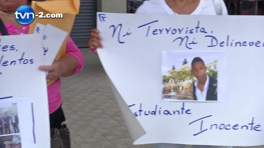 Madres de Institutores exigen justicia y libertad