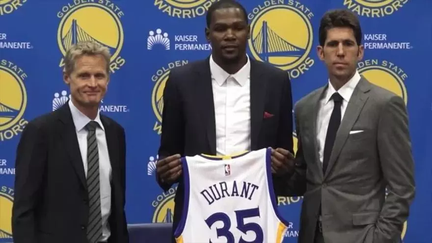 Presentación oficial de Kevin Durant con los Golden State Warriors