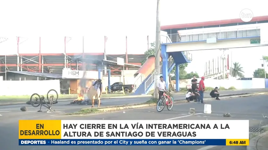 Reportan cierres en la ciudad de Santiago