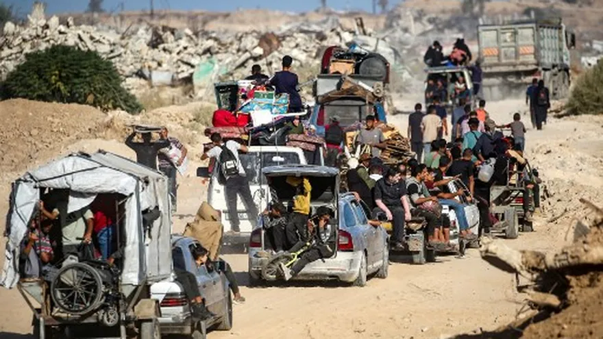 Palestinos retornan a Gaza