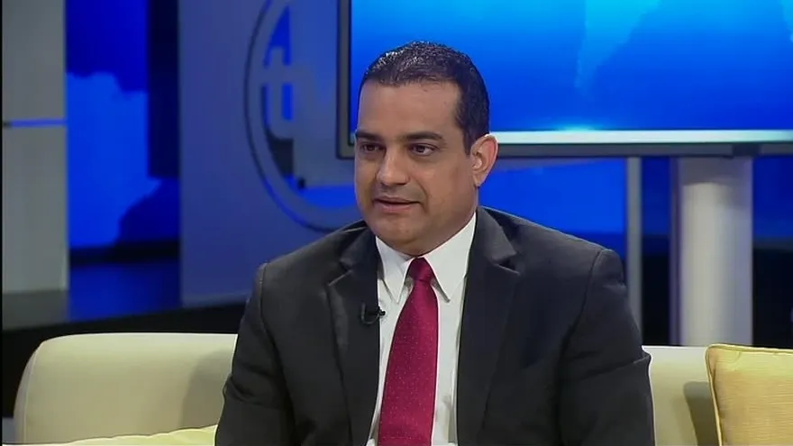 Ministro Carles habla sobre incremento de mano de obra extranjera