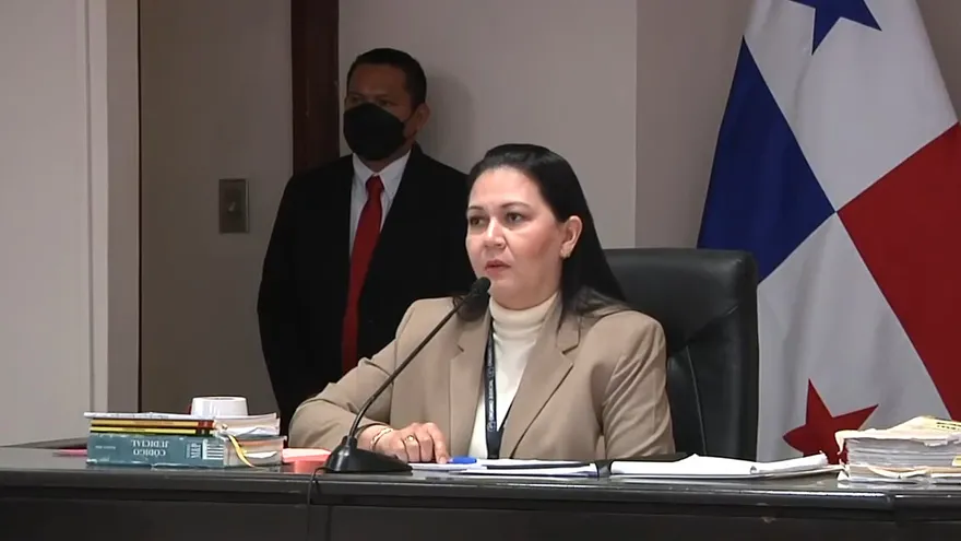 Realizan audiencia preliminar a Martinelli por caso New Business