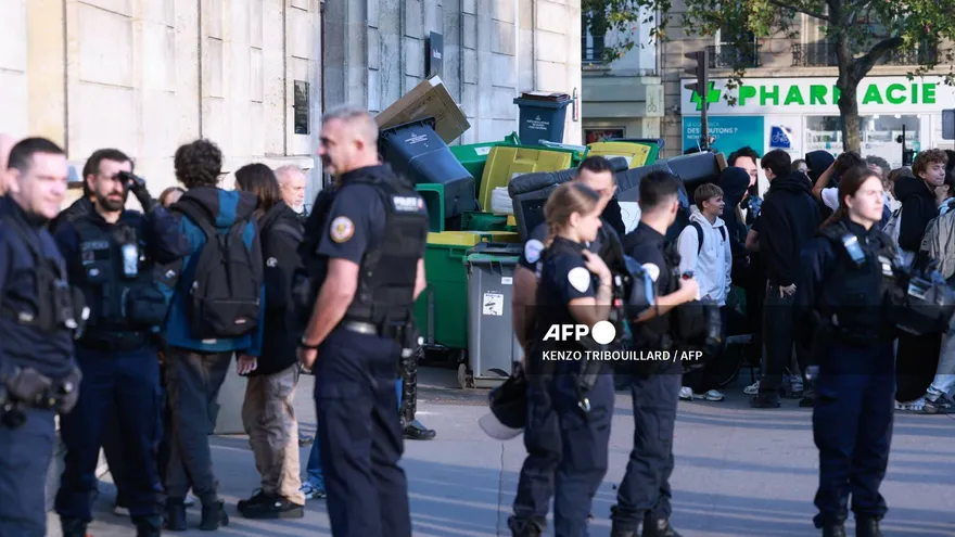 Policías en Francia
