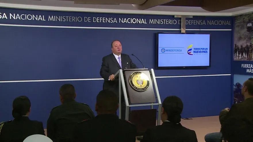 Colombia autoriza bombardeos contra bandas criminales