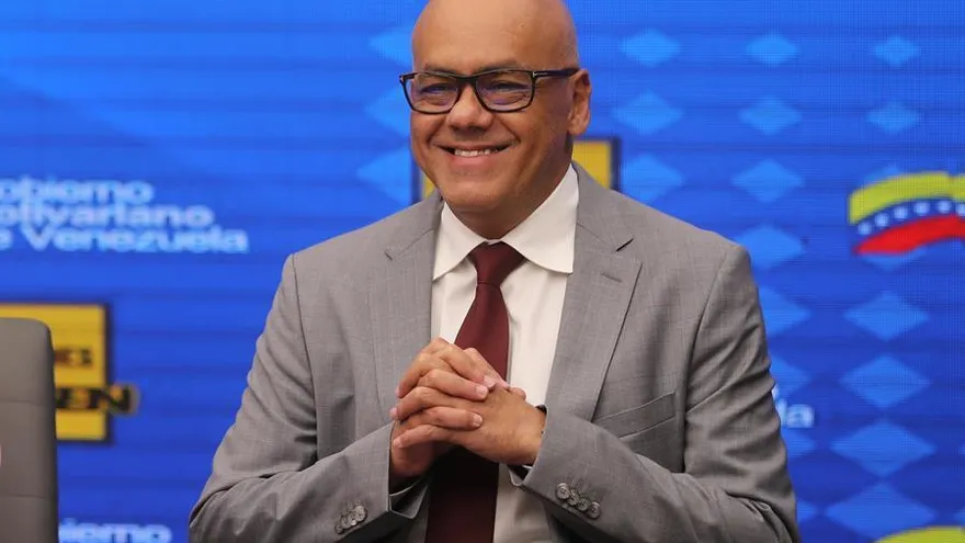 Gobierno venezolano dice que los atacantes detenidos querían 'volar' la Presidencia