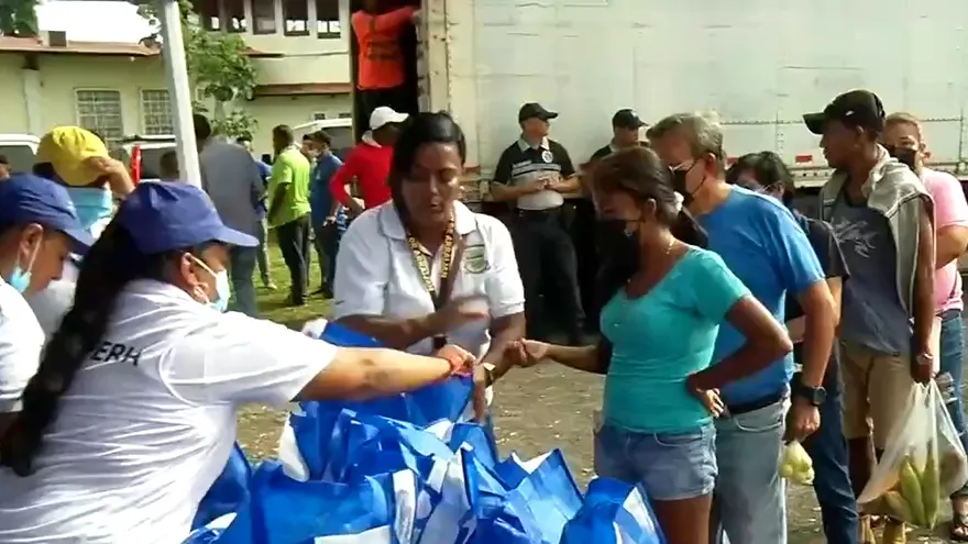 Siguen las agroferias del IMA