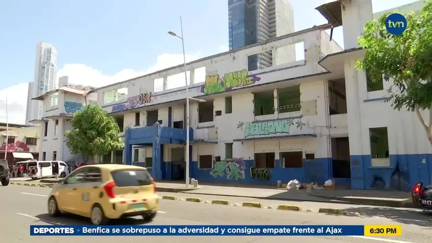 Piden resolver conflicto sobre licitación de escuela República de Venezuela