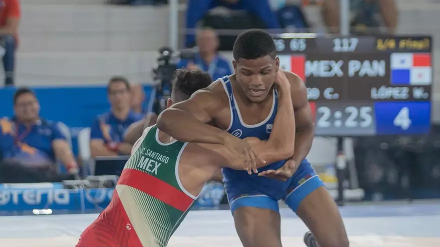 Wilfredo Steven López en acción