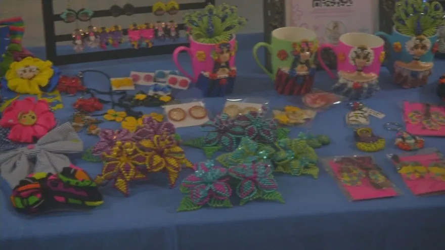 IPHE impulsa la inclusión con feria de emprendedores.