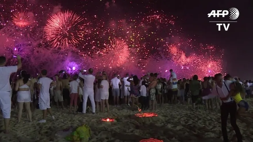 Así despidieron 2016 en Rio y Ciudad de México