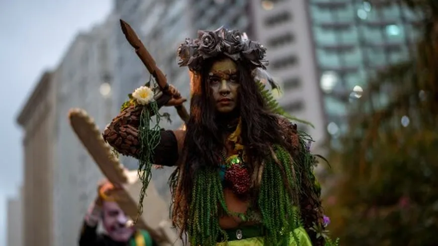 Indígenas marchan para que gobierno decrete desastre en Amazonía por incendios