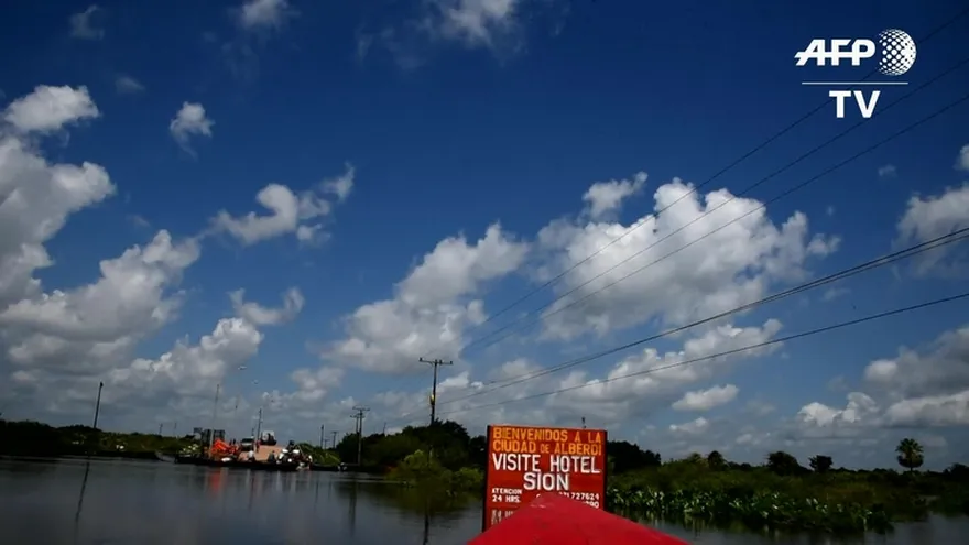 Inundaciones convierten en isla a una ciudad de Paraguay