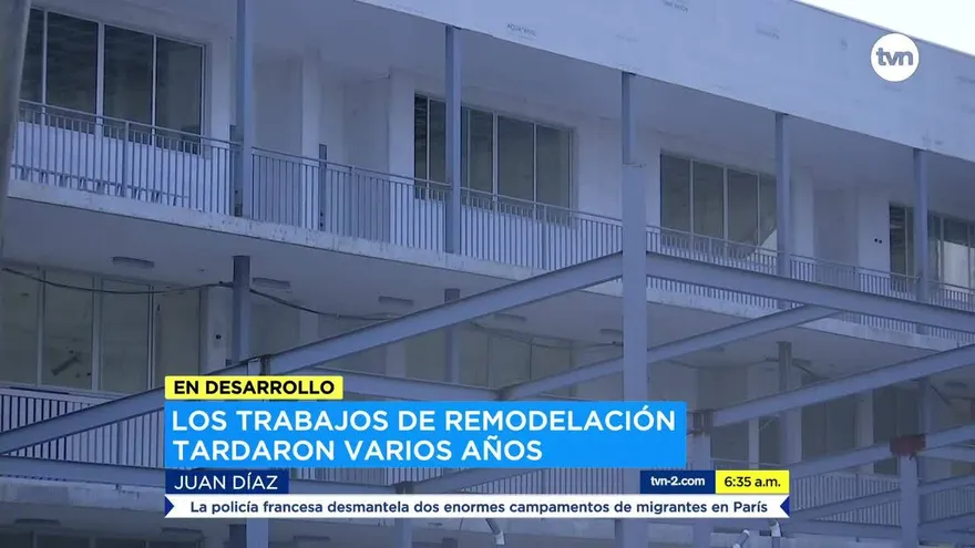 Recorrido para conocer avances en la escuela Ernesto T. Lefevre