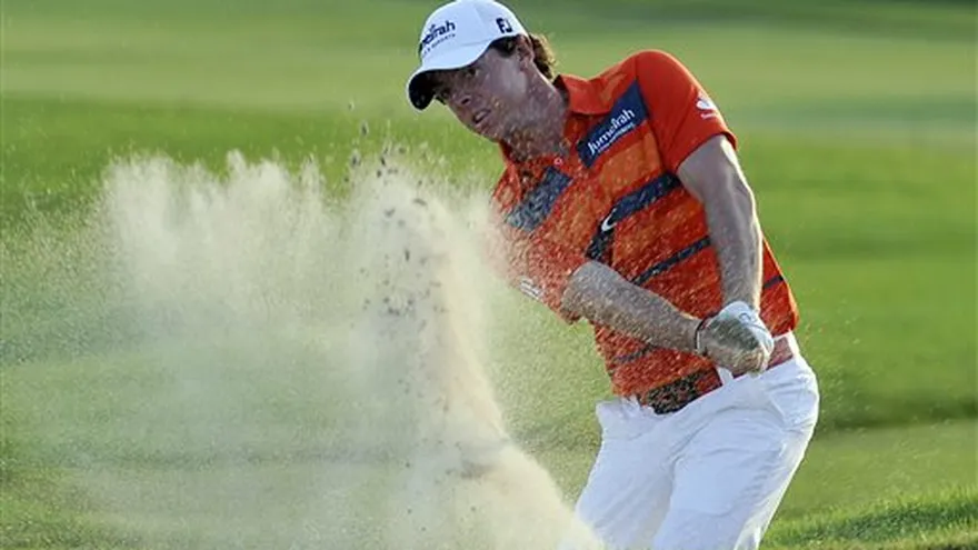 Golfista McIlroy se acerca a número uno mundial