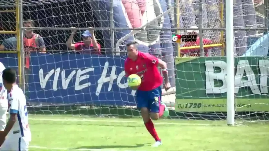 Asistencia de Baloy y gol de Blas Pérez