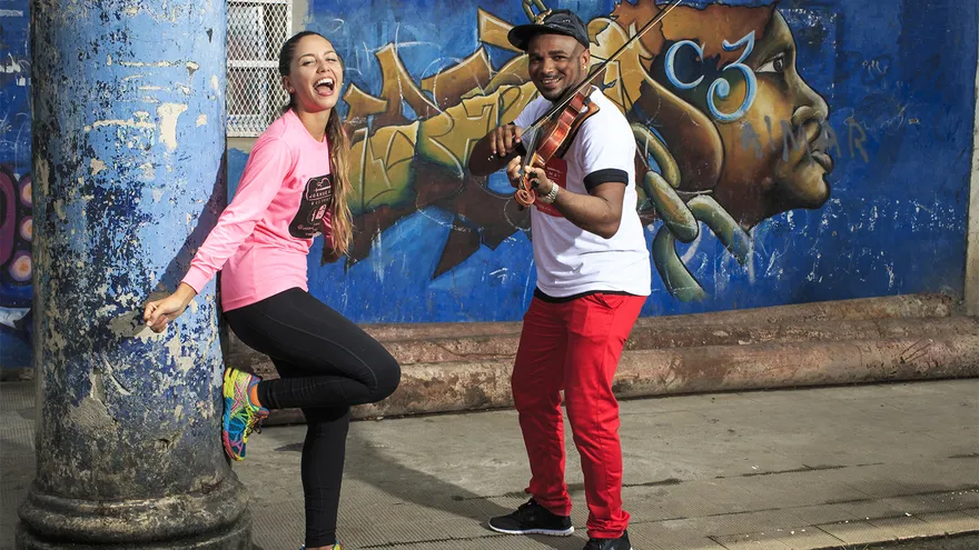 Joshue Ashby - C3 Project: +Música –Violencia