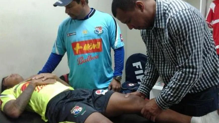 Darwin Pinzón se suma a las bajas de la "Sele" ante México