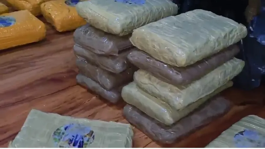 Aprehenden a un ciudadano y decomisan 50 paquetes de presunta droga en Bella Vista