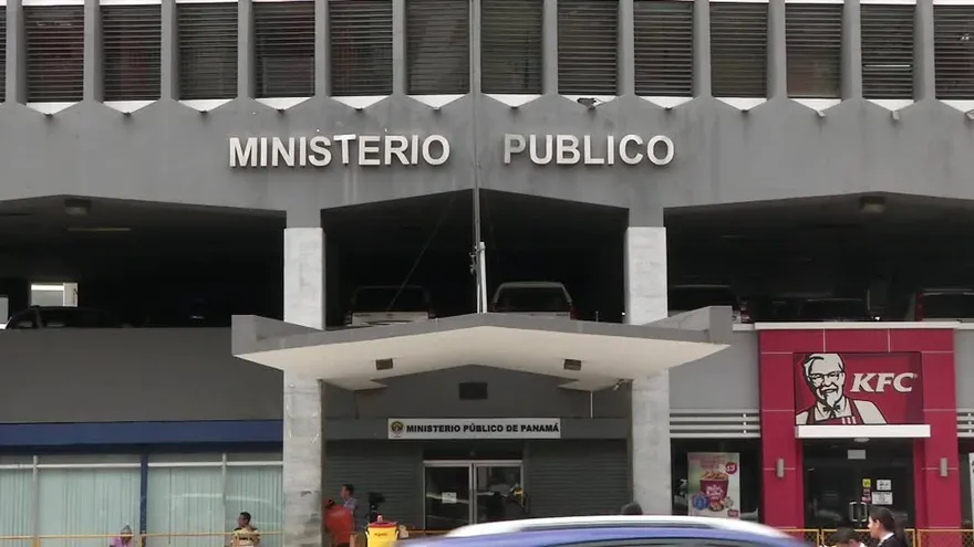 Empresa investigada por corrupción hace negocios con actual gobierno