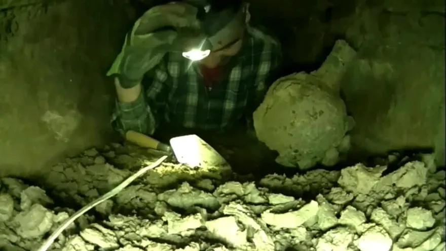 Robots revelan posibles sacrificios humanos de hace 3 mil años en Perú